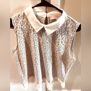 NWT loft sleeveless women’s top size l